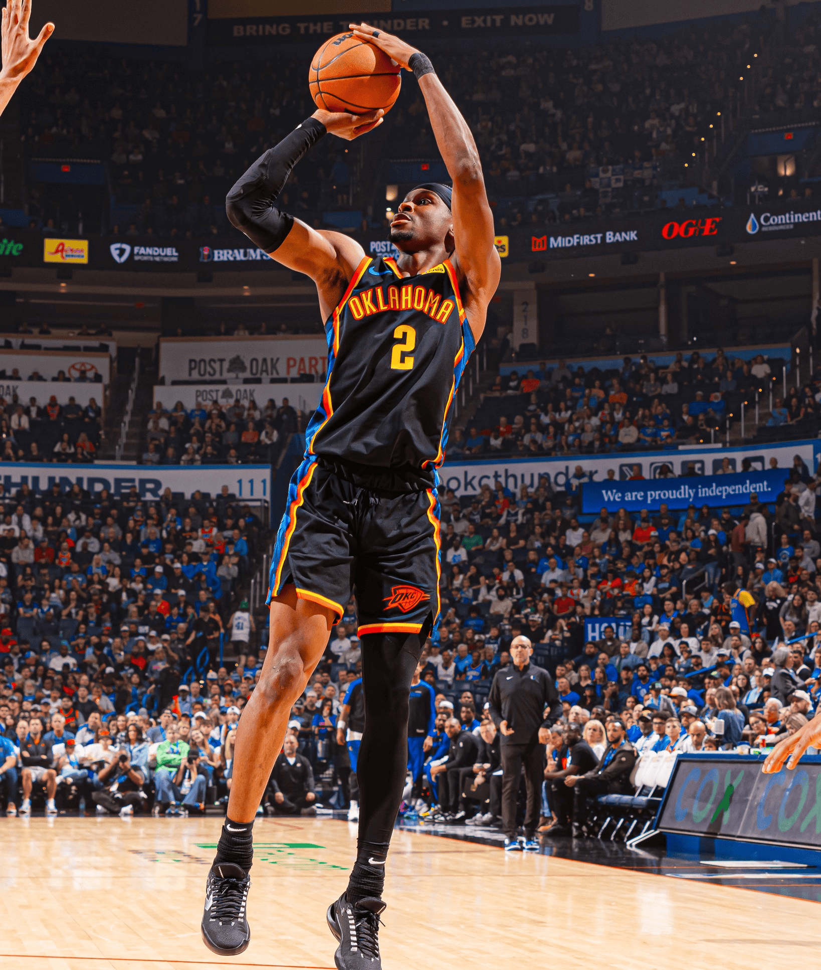 冲刺阶段俄克拉荷马雷霆豪取连胜——CBA季后赛节点到来；更衣室稳定；赛程密集仍需轮换的简单介绍