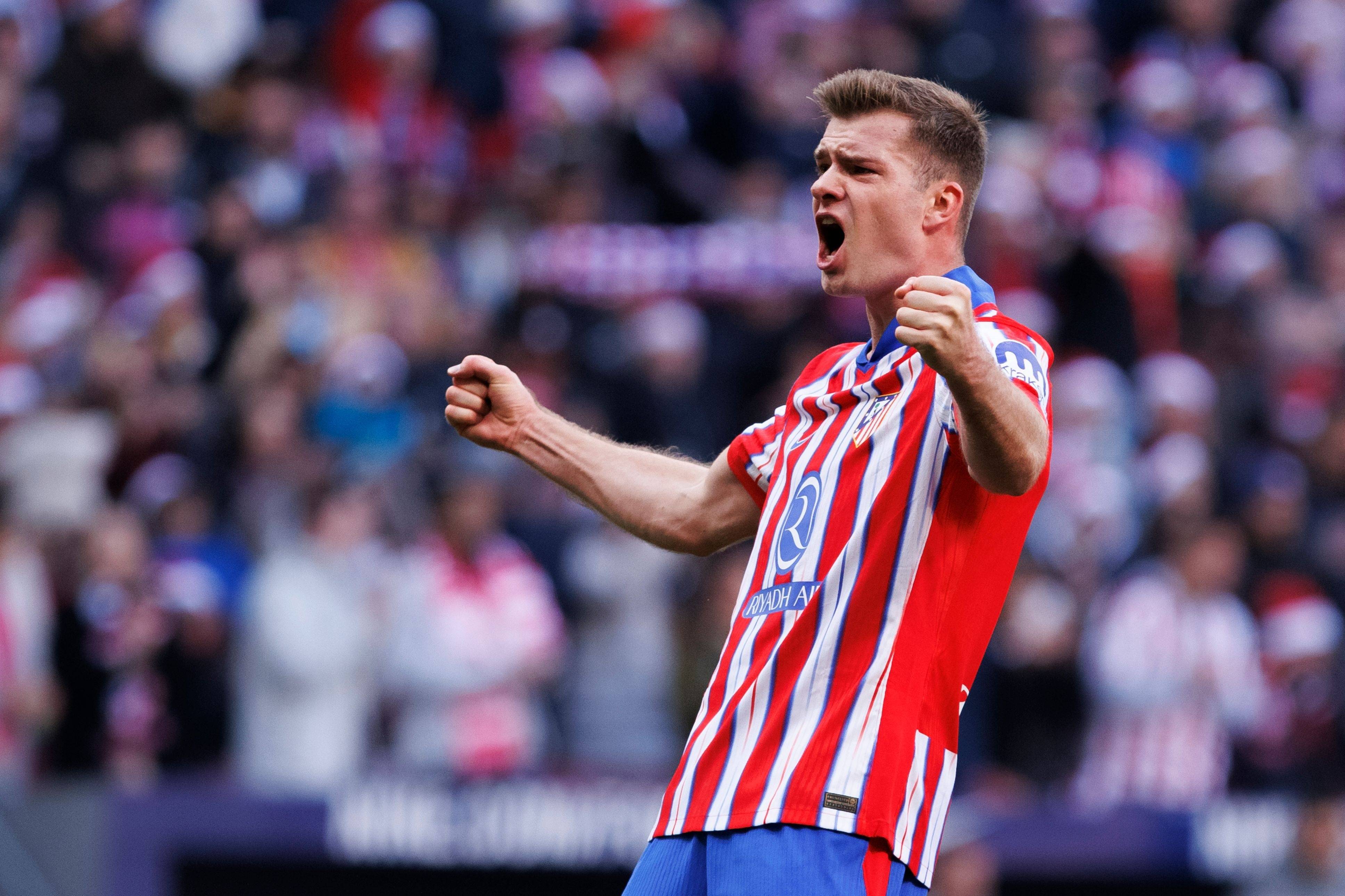 AYX爱游戏中国-包含罗马赛前止住颓势，志在西甲名次提升，态度坚定，年轻球员得到机会的词条